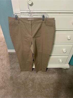 Talbots Tailored Crop Pants in Taupe